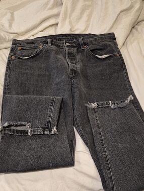 Levi's Men's Charcoal Black Straight Leg Jeans with Frayed Hems